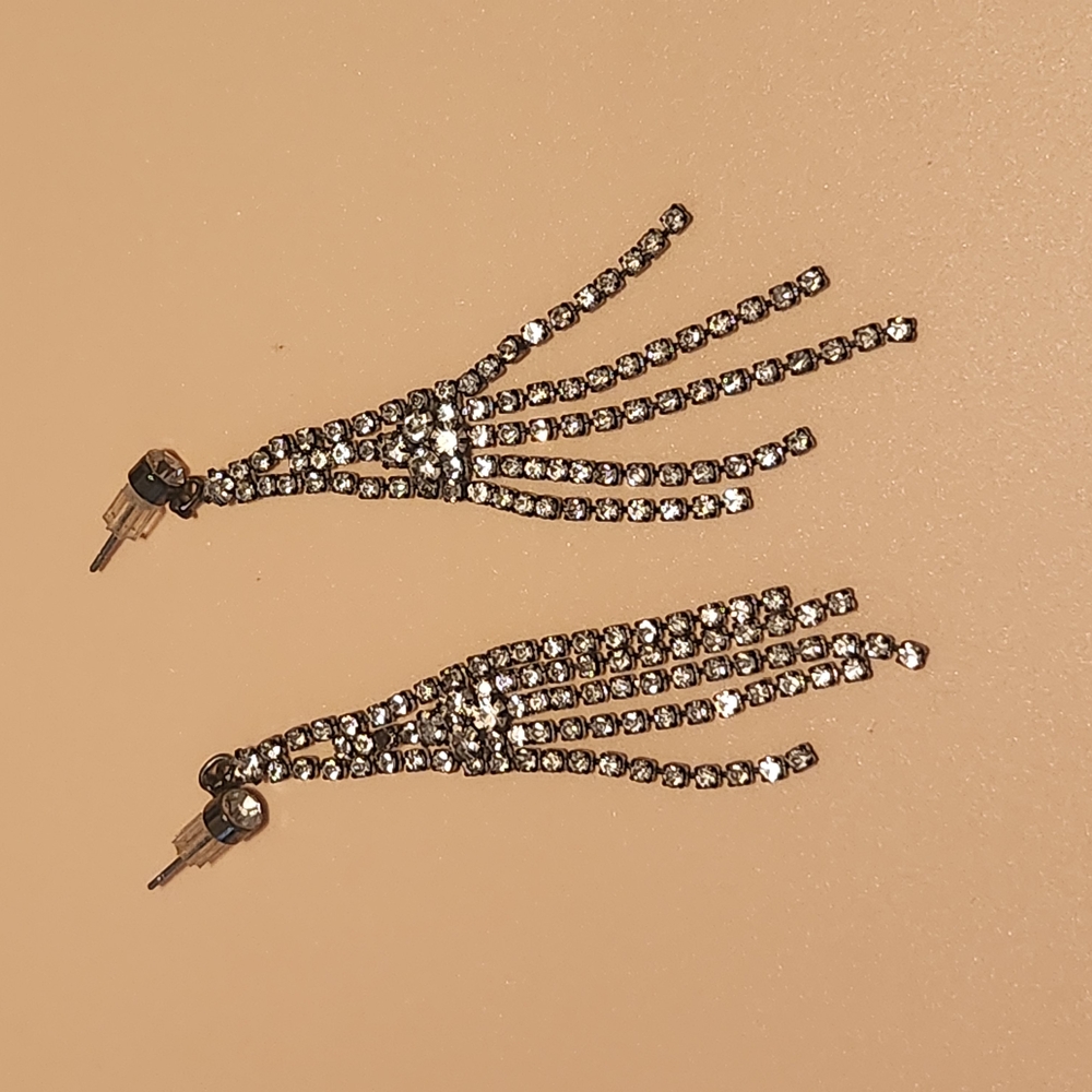 Elegant Silver Crystal Dangle Earrings